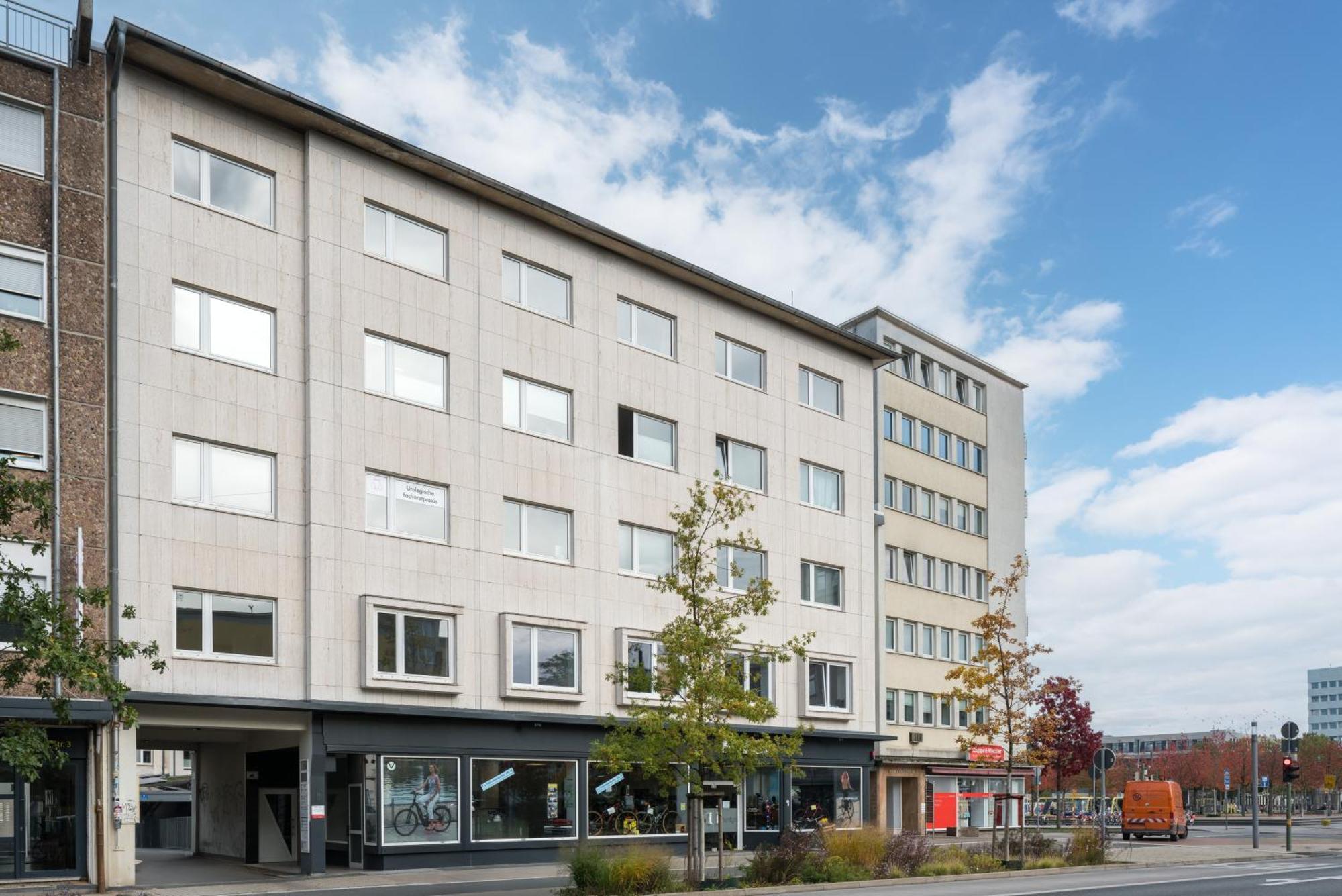 Homely-Apartment Manhattanart, Zentral, Parkplatz, Billard,Ps4, Dart, Balkon Bielefeld Exterior photo